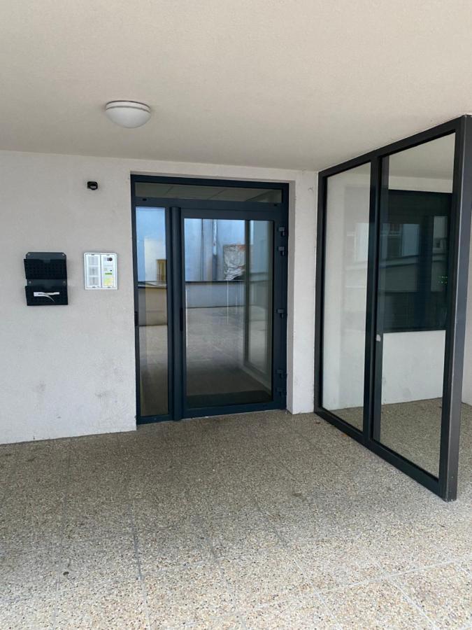 The Elite Suite II Downtown Ac & Garage Parking Bratislava Exterior photo